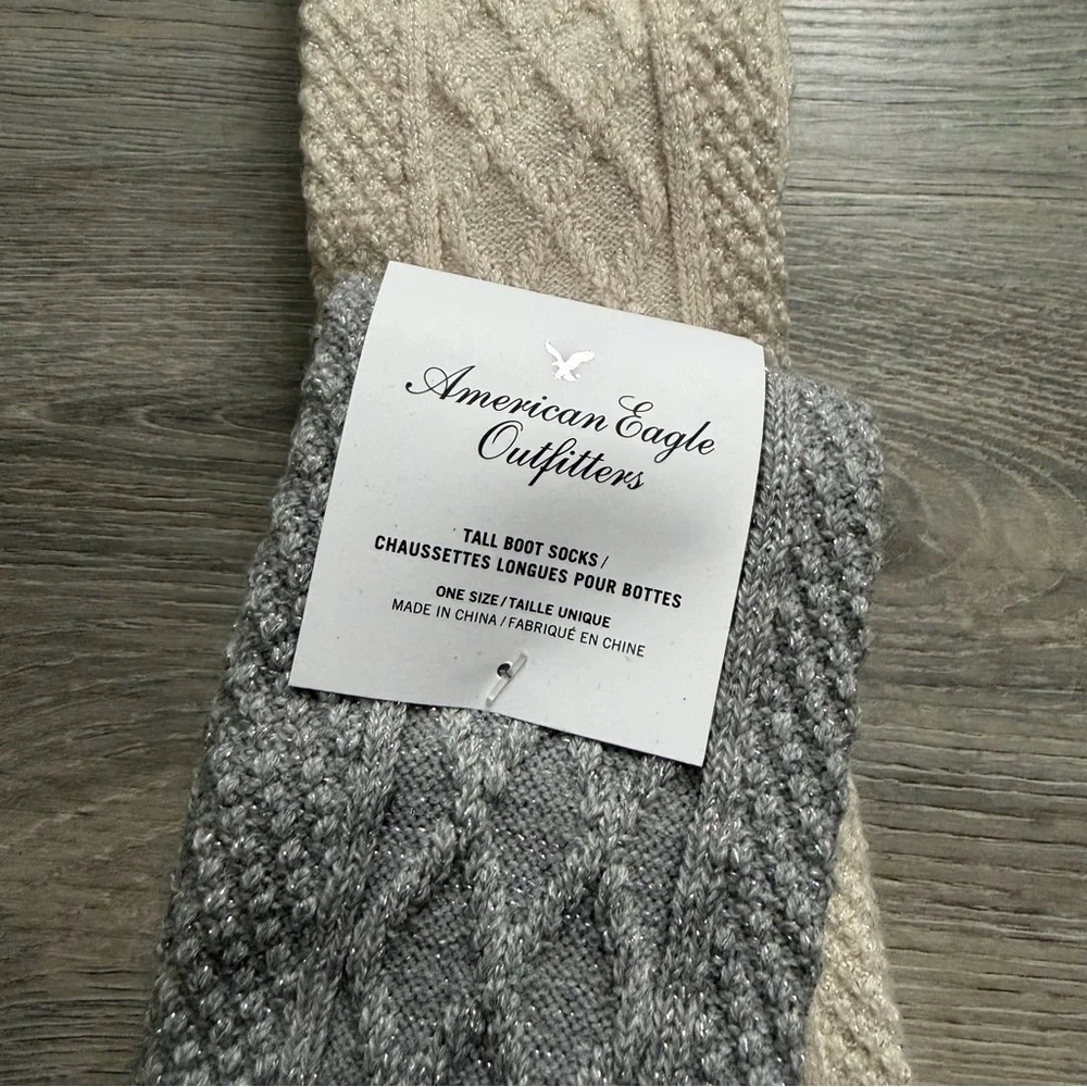 American Eagle Outfitters Cream & Gray Knit Boot Socks